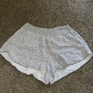 Flowy hollister shorts